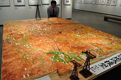 奈良市美術館「奈良を観る」に展示された「大和高原文化の会」製作の大和高原の模型
